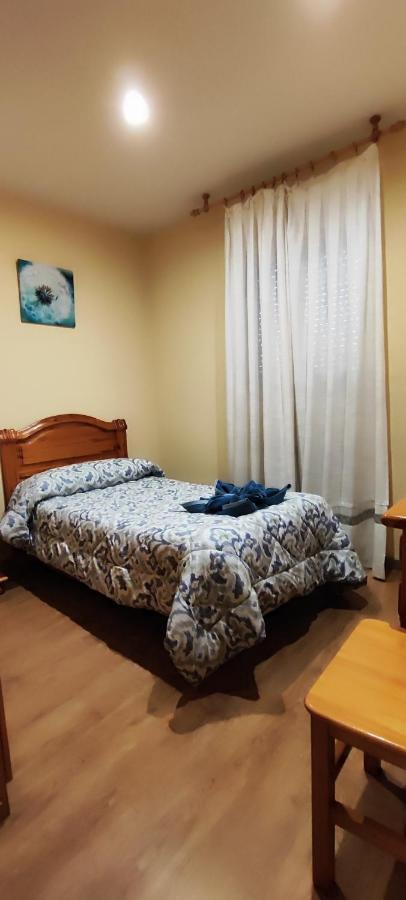 Hostal Hotel El Chato Эль-Баррако Экстерьер фото